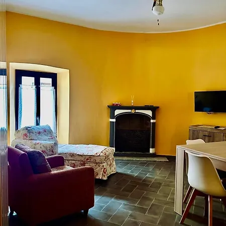 Casa Gio Apartment Lesa
